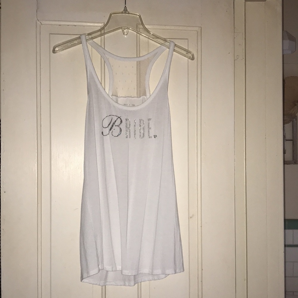 Bride Victoria’s Secret L white flowy tank top shirt Large sleep shirt